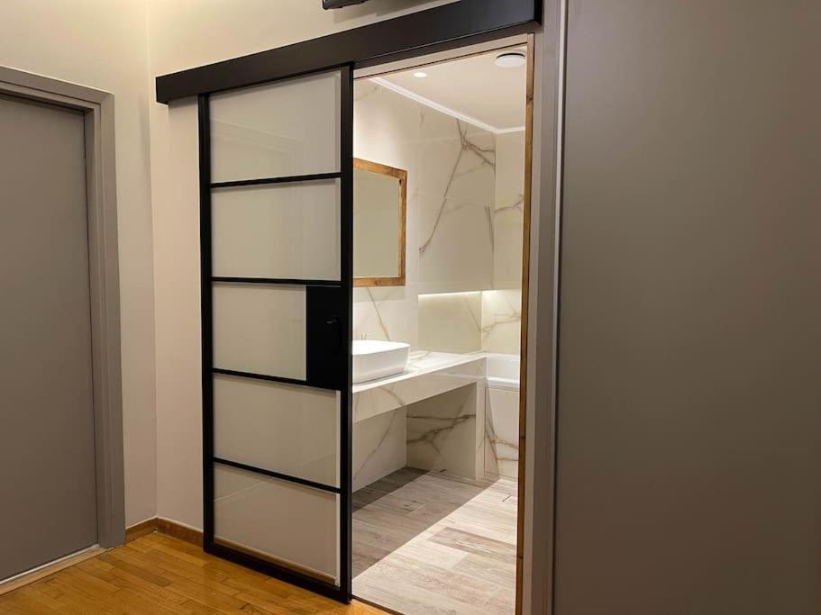Apartment Acropolis Lux *